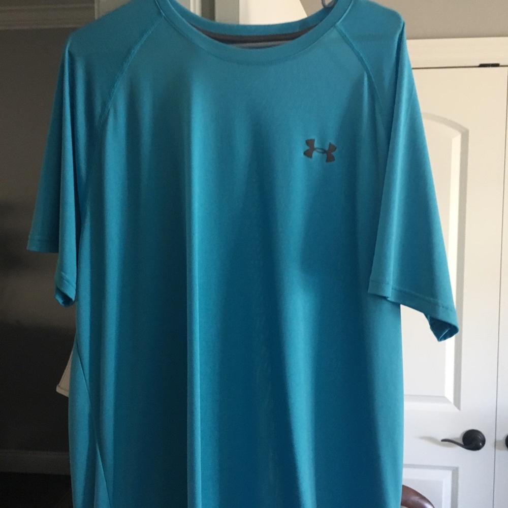 Under Armour T Shirt